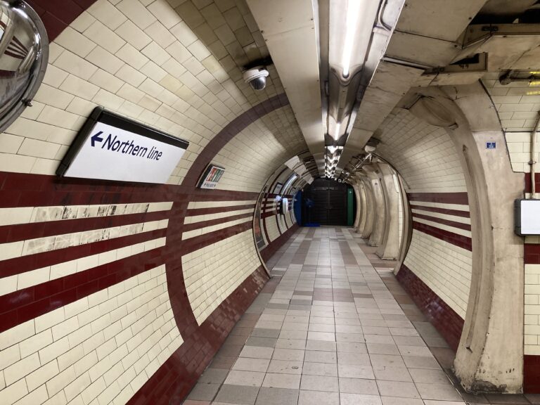Sur la Northern Line